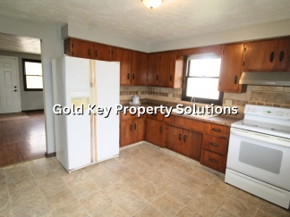Secluded 2 BR 1 BA Duplex with Water/Sewer Included NO SECTION 8