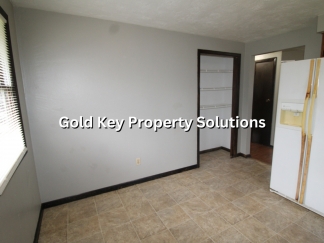 Secluded 2 BR 1 BA Duplex with Water/Sewer Included NO SECTION 8