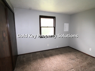 Secluded 2 BR 1 BA Duplex with Water/Sewer Included NO SECTION 8