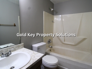 Secluded 2 BR 1 BA Duplex with Water/Sewer Included NO SECTION 8