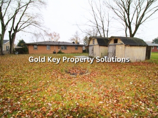 Spacious 4 BR 1 BA House with Central Air and Family/Bonus Room (SECTION 8 APPROVED)