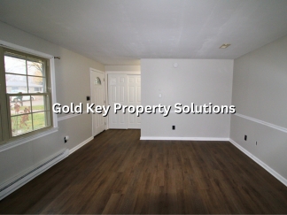 Spacious 4 BR 1 BA House with Central Air and Family/Bonus Room (SECTION 8 APPROVED)