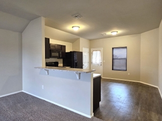 Harrah Haven: Exceptional 3 Bed, 2 Bath Retreat with Modern Amenities!