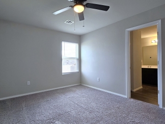 Harrah Haven: Exceptional 3 Bed, 2 Bath Retreat with Modern Amenities!