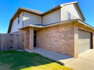 Discover Elevated Living: Modern Duplex in OKC!