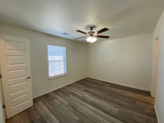 PRE LEASING FOR AUGUST 2026! Four Bedroom Home!! 10 Minute Drive to Campus!