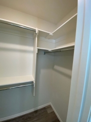 PRE LEASING FOR AUGUST 2026! Four Bedroom Home!! 10 Minute Drive to Campus!