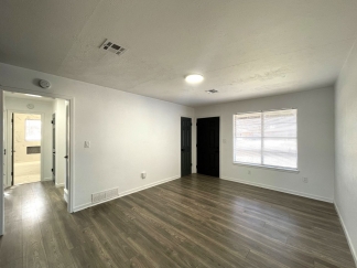 Recently Remodeled Home!!
