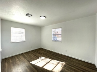 Recently Remodeled Home!!