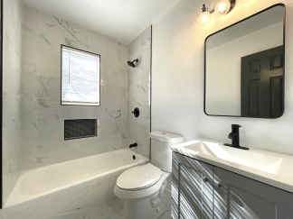Recently Remodeled Home!!
