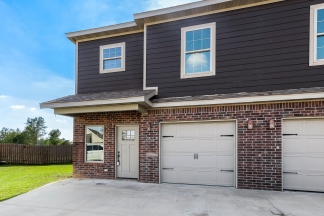 Townhome in cul de sac