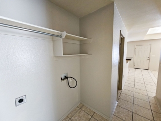 Cute 3 Bed/2 Bath Duplex on South Side of Fort Smith!