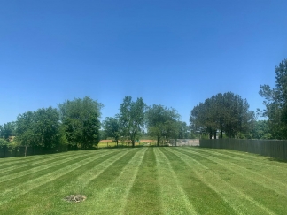 3 BEDROOM 2 FULL BATH HOME LOCATED IN PEA RIDGE!!!!