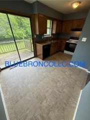 Updated 3-Bed, 2-Bath Multi-Level Home in Lee’s Summit