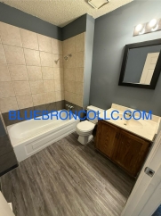 Updated 3-Bed, 2-Bath Multi-Level Home in Lee’s Summit