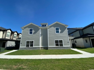 PRE-LEASING BRAND NEW TOWNHOMES! 10 MINUTE DRIVE TO CAMPUS!