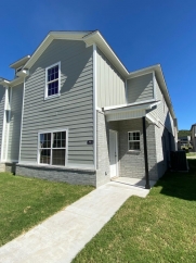 PRE-LEASING BRAND NEW TOWNHOMES! 10 MINUTE DRIVE TO CAMPUS!