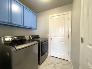 Welcome to this beautiful brick home located in the desirable neighborhood of Edmond, OK.