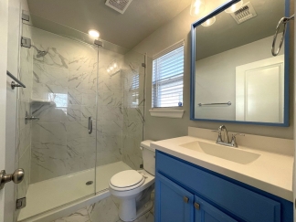 Welcome to this beautiful brick home located in the desirable neighborhood of Edmond, OK.