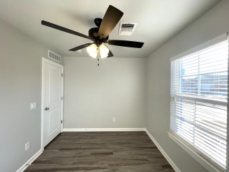 Welcome to this beautiful brick home located in the desirable neighborhood of Edmond, OK.