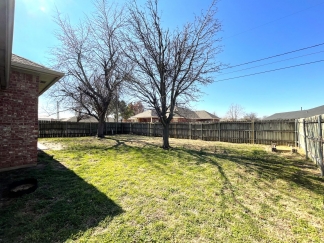 Charming Home in Del City!