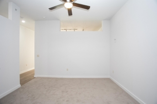 1900 Barton Springs Road Unit 1040 *no signs*- Green Team