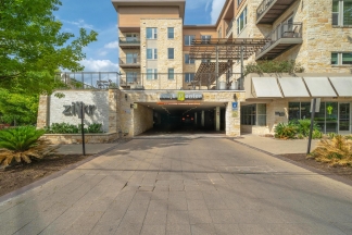 1900 Barton Springs Road Unit 1040 *no signs*- Green Team
