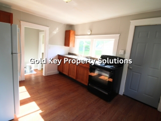Spacious 3 BR 2 BA Townhouse Across from Park NO PETS. SECTION 8 APPROVED