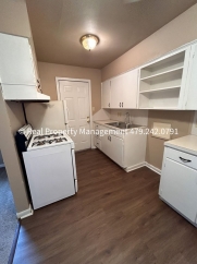 Coming in January...2 Bed 1 Bath Downstairs Apartment