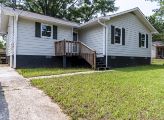 103 Shannon Ln