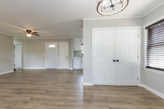 103 Shannon Ln