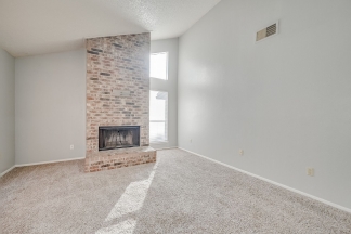 2 bedroom Townhome in North Arlington