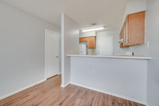 2 bedroom Townhome in North Arlington