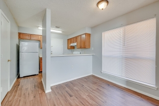 2 bedroom Townhome in North Arlington