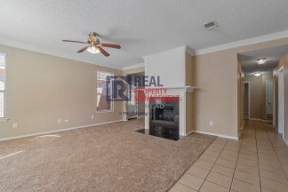 Charming 3 bed, 2 bath Home with a Refreshed Interior and New Carpet
