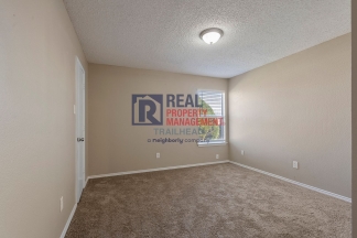 Charming 3 bed, 2 bath Home with a Refreshed Interior and New Carpet