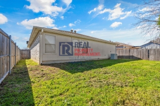 Charming 3 bed, 2 bath Home with a Refreshed Interior and New Carpet