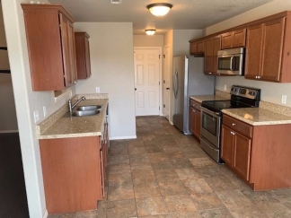 ~Your Dream Home Awaits! 3 Bed House Centerton, Arkansas!~