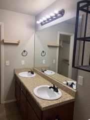 ~Your Dream Home Awaits! 3 Bed House Centerton, Arkansas!~