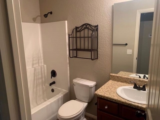 ~Your Dream Home Awaits! 3 Bed House Centerton, Arkansas!~