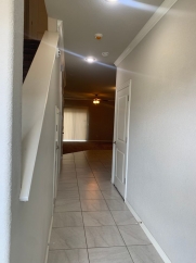 3 Bedroom, 2 Bath, Single car garage Townhouse for rent