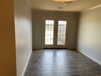 Welcome Home: Your Bentonville Oasis Awaits!