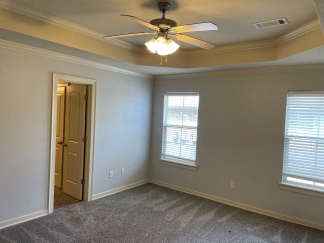 Welcome Home: Your Bentonville Oasis Awaits!