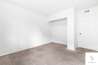 Modern and Cozy Rancho Cucamonga Townhouse with Hardwood Floors!