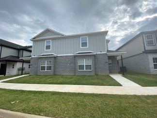 Three Bedroom Home - 10 Minute Drive to Campus!