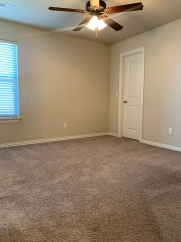 3-Bedroom, 2.5-Bath TOWNHOME IN ROGERS!!!!