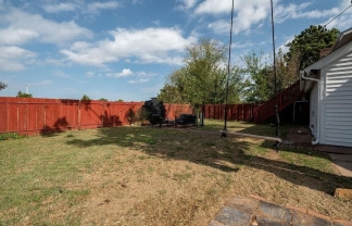 3 Bedroom Townhouse In Moore!!!