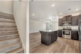 Towne West Townhomes: 3 Bed-3.5 Bath, Short Drive to Campus! Practically New!