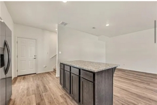 Towne West Townhomes: 3 Bed-3.5 Bath, Short Drive to Campus! Practically New!