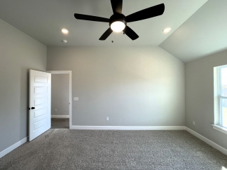 Introducing Your Dream Haven: A Luxurious 4-Bedroom Home Waiting to Welcome You!